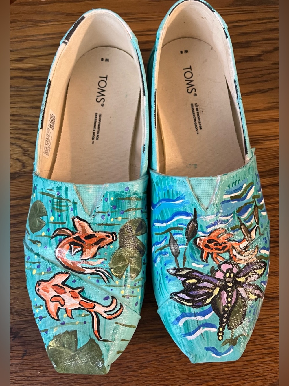 TOMS Women's Turquoise Hand-Painted Koi Slip-On Slip on.